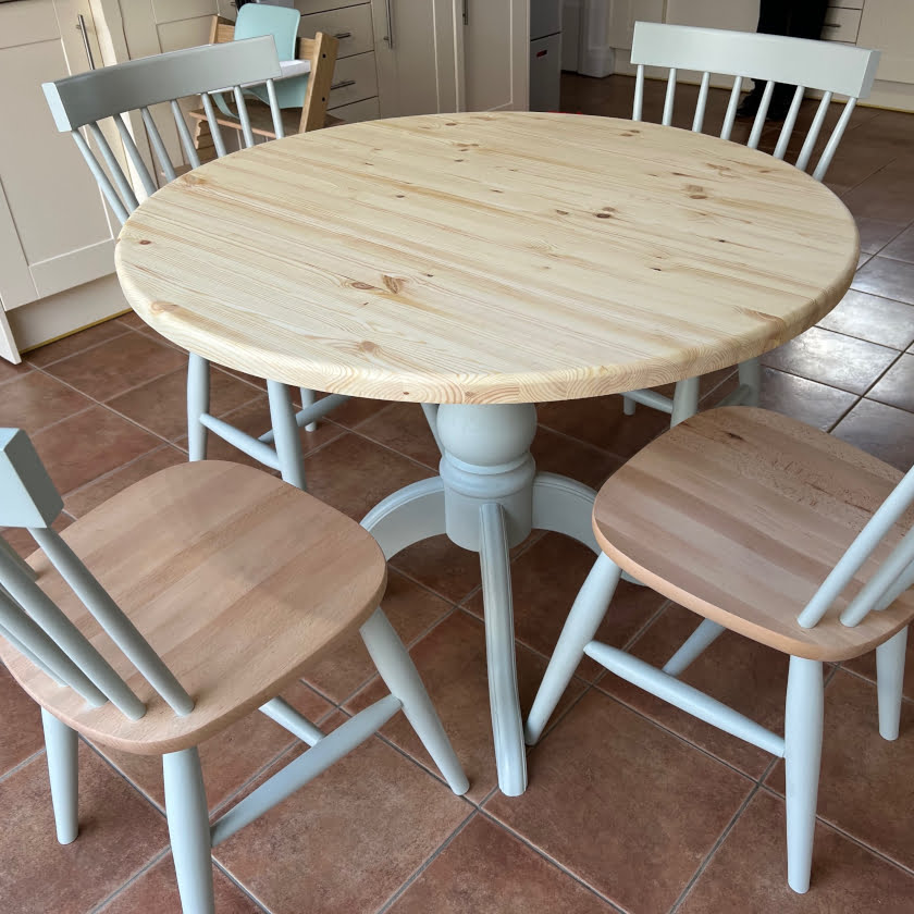 Read more about the article We Do Bespoke Made to order Furniture