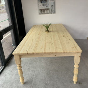 8ft (4ft wide) Farmhouse Table